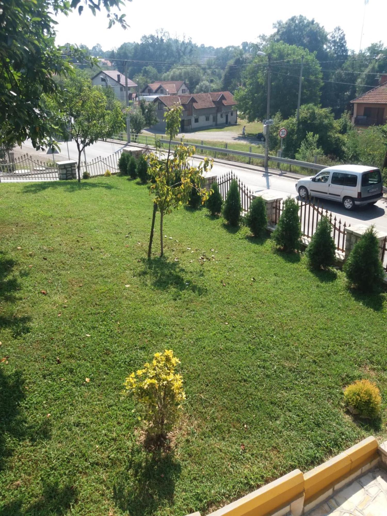 Apartmani Nedim Dubrave Gornje Экстерьер фото